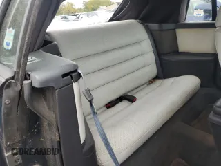 1994 Chrysler LeBaron z VIN 1C3EU4530RF189347, wystawiony jako Copart lot #72474654 z przebiegiem 38 868 mil mil oraz Tytuł czysty. Historia ofert i sprzedaży dostępna na DreamBid. Obrazek 10.