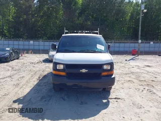 2009 Chevrolet Express Cargo Van with VIN 1GCGG25C791125061, listed as a IAAI auction lot 42131397 with 247,397 mi miles. Bid and sale history available at carsss.com. Image 12.