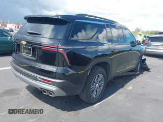 2025 Chevrolet Traverse FWD LT with VIN 1GNERGRS3SJ128679, listed as a IAAI auction lot 42596196 with 28,967 mi miles and . Bid and sale history available at DreamBid. Image 4.
