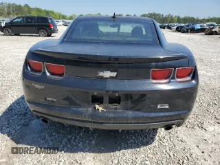 2012 Chevrolet Camaro 2LS z VIN 2G1FA1E37C9203566, wystawiony jako Copart lot #52959205 z przebiegiem 171 482 mil mil oraz Szkoda całkowita • Salvage title. Historia ofert i sprzedaży dostępna na DreamBid. Obrazek 6.