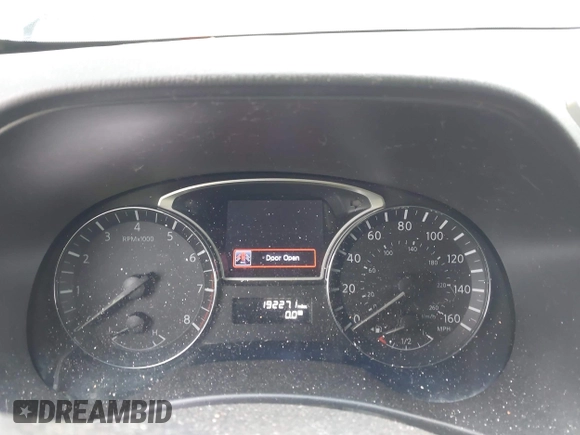 2013 Nissan Pathfinder Platinum with VIN 5N1AR2MM5DC623584, listed as a IAAI auction lot 41943609 with 192,271 mi miles and . Bid and sale history available at DreamBid. Image 7.