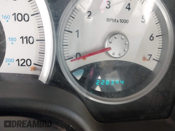 2007 Dodge Durango SLT with VIN 1D8HD48P07F514164, listed as a IAAI auction lot 41579173 with 228,394 mi miles and . Bid and sale history available at DreamBid. Image 7.