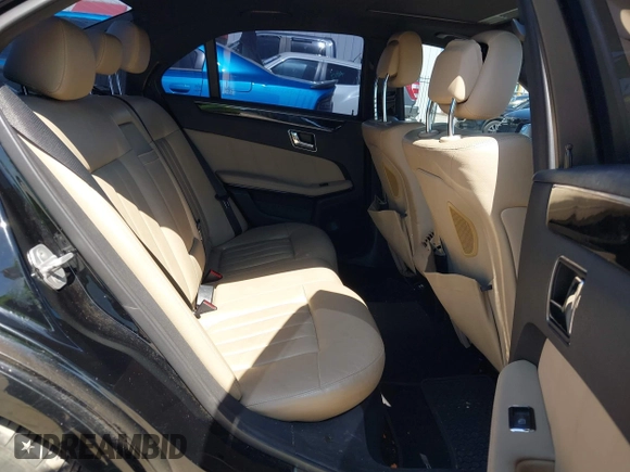 2010 Mercedes-Benz E 550 Luxury with VIN WDDHF7CBXAA197283, listed as a IAAI auction lot 41981257 with 120,313 mi miles and . Bid and sale history available at DreamBid. Image 8.