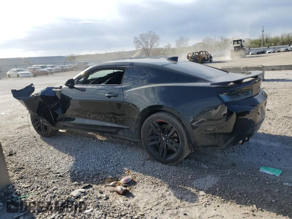 2018 Chevrolet Camaro 2SS z VIN 1G1FH1R78J0175017, wystawiony jako Copart lot #52589425 z przebiegiem Nie podano mil oraz Szkody całkowita. Historia ofert i sprzedaży dostępna na DreamBid. Obrazek 2.