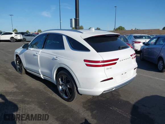 2024 Genesis GV70 Advanced with VIN 5NMMCET1XRH002913, listed as a IAAI auction lot 41959174 with 8,207 mi miles and . Bid and sale history available at DreamBid. Image 15.