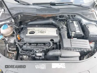 2011 Volkswagen CC Lux with VIN WVWHN7AN0BE725563, listed as a IAAI auction lot 40748808 with 136,091 mi miles and . Bid and sale history available at DreamBid. Image 10.