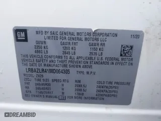 2021 Buick Envision Preferred with VIN LRBAZLR41MD064305, listed as a IAAI auction lot 41215432 with 112,405 mi miles. Bid and sale history available at carsss.com. Image 9.