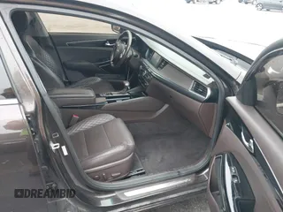2017 Kia Cadenza Premium z VIN KNALC4J11H5093061, wystawiony jako IAAI lot #41650849 z przebiegiem 138 989 mil mil oraz . Historia ofert i sprzedaży dostępna na DreamBid. Obrazek 5.