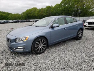 2017 Volvo S60 Inscription z VIN LYV402TK9HB135809, wystawiony jako Copart lot #57780175 z przebiegiem 58 793 mil mil oraz Szkoda całkowita • Salvage title. Historia ofert i sprzedaży dostępna na DreamBid. Obrazek 1.