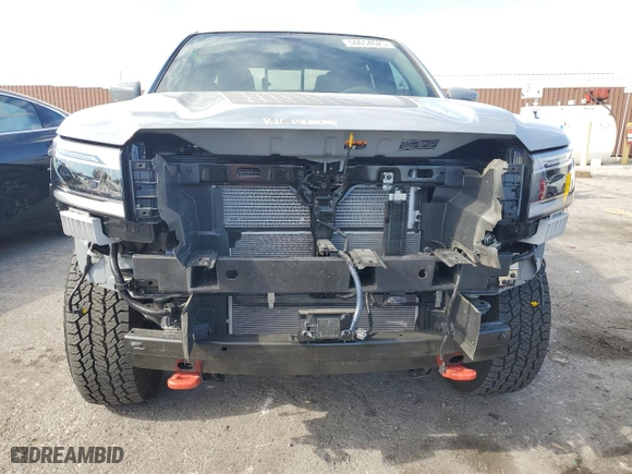 2025 Nissan Frontier PRO-4X with VIN 1N6ED1EK9SN615305, listed as a Copart auction lot 50654625 with 4,083 mi miles and Salvage Title. Bid and sale history available at carsss.com. Image 5.
