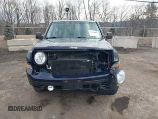 2013 Jeep Patriot Sport with VIN 1C4NJRBB5DD237216, listed as a IAAI auction lot 41628024 with 49,571 mi miles and . Bid and sale history available at carsss.com. Image 6.