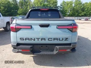 2024 Hyundai Santa Cruz SEL z VIN 5NTJCDAE9RH094846, wystawiony jako IAAI lot #42263491 z przebiegiem 35 792 mil mil oraz . Historia ofert i sprzedaży dostępna na DreamBid. Obrazek 16.