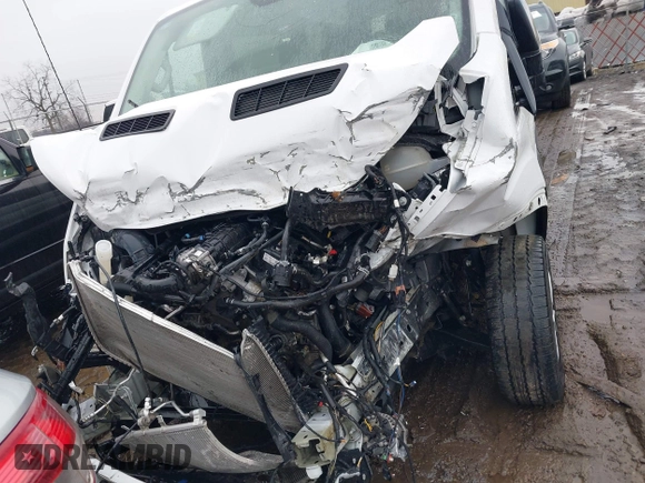 2024 Ford Transit Passenger XL с VIN 1FBAX2YG9RKA12439, выставлен на аукционе IAAI как лот 41673862 с пробегом Не указан миль и . История ставок и продаж доступна на DreamBid. Изображение 12.