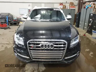 2016 Audi SQ5 Premium Plus with VIN WA1CCAFP5GA028681, listed as a Copart auction lot 44271775 with 188,834 mi miles and Salvage Title. Bid and sale history available at carsss.com. Image 5.