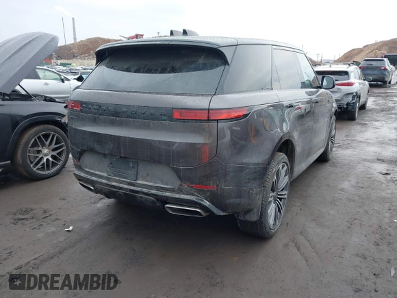 2024 Land Rover Range Rover Sport Dynamic SE with VIN SAL1L9FU6RA179154, listed as a IAAI auction lot 41644331 with 16,978 mi miles and . Bid and sale history available at DreamBid. Image 4.