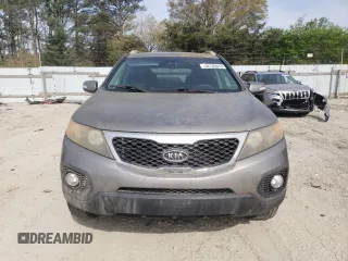 2011 Kia Sorento LX with VIN 5XYKTCA1XBG088268, listed as a Copart auction lot 54134615 with 176,251 mi miles and Clean Title. Bid and sale history available at carsss.com. Image 5.