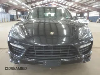 2014 Porsche Cayenne GTS with VIN WP1AD2A24ELA71615, listed as a Copart auction lot 54121245 with 139,847 mi miles and Clean title. Bid and sale history available at DreamBid. Image 5.
