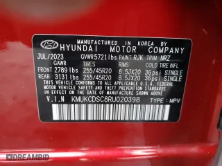 2024 Genesis GV60 Advanced with VIN KMUKCDSC8RU020398, listed as a Copart auction lot 82647954 with 1,762 mi miles and Salvage Title. Bid and sale history available at carsss.com. Image 13.