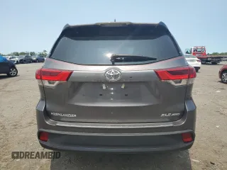 2017 Toyota Highlander XLE with VIN 5TDJZRFH4HS424771, listed as a Copart auction lot 59002205 with 36,895 mi miles and Salvage title. Bid and sale history available at DreamBid. Image 6.