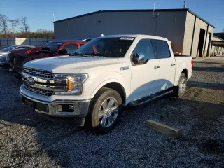 2018 Ford F-150 XL with VIN 1FTEW1CG8JFC75939, listed as a Copart auction lot 49002755 with 86,565 mi miles and Salvage Title. Bid and sale history available at carsss.com. Image 1.