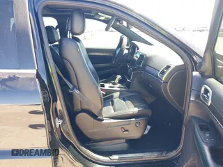 2020 Jeep Grand Cherokee Limited with VIN 1C4RJEBG6LC430209, listed as a IAAI auction lot 41871742 with 89,632 mi miles and . Bid and sale history available at DreamBid. Image 5.