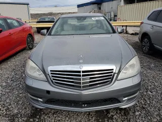 2013 Mercedes-Benz S-Class S 550 with VIN WDDNG7DBXDA521822, listed as a Copart auction lot 84210684 with 138,154 mi miles and Salvage Title. Bid and sale history available at carsss.com. Image 5.