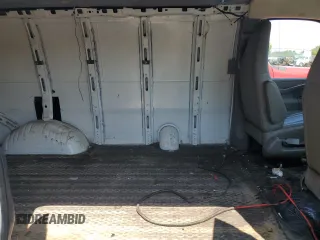 2016 Chevrolet Express Cargo с VIN 1GCWGAFF2G1182540, выставлен на аукционе Copart как лот 64557475 с пробегом Не указан миль и Списание • Salvage title. История ставок и продаж доступна на DreamBid. Изображение 11.
