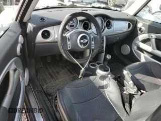 2002 MINI Hardtop with VIN WMWRC334X2TC38342, listed as a Copart auction lot 45706475 with 107,735 mi miles and Salvage Title. Bid and sale history available at DreamBid. Image 8.