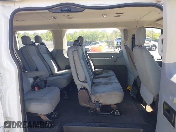 2015 Ford Transit XL z VIN 1FBZX2ZM5FKA37860, wystawiony jako IAAI lot #42059536 z przebiegiem 146 928 mil mil oraz . Historia ofert i sprzedaży dostępna na DreamBid. Obrazek 8.