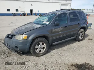 2005 Ford Escape XLT с VIN 1FMYU93155KC29328, выставлен на аукционе Copart как лот 52715195 с пробегом Не указан миль и Списание • Salvage title. История ставок и продаж доступна на DreamBid. Изображение 1.
