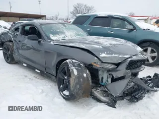 2022 Ford Mustang EcoBoost with VIN 1FA6P8TH5N5107387, listed as a IAAI auction lot 41271109 with 32,816 mi miles. Bid and sale history available at carsss.com. Image 1.
