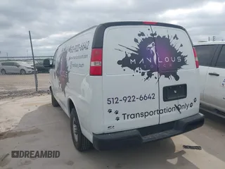 2017 Chevrolet Express Cargo z VIN 1GCWGAFFXH1161503, wystawiony jako IAAI lot #42059760 z przebiegiem 94 979 mil mil oraz . Historia ofert i sprzedaży dostępna na DreamBid. Obrazek 3.