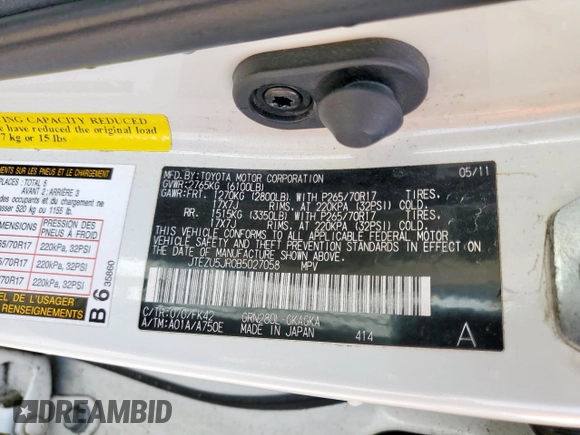 2011 Toyota 4Runner SR5 z VIN JTEZU5JR0B5027058, wystawiony jako Copart lot #58323505 z przebiegiem Nie podano mil oraz Szkoda całkowita • Salvage title. Historia ofert i sprzedaży dostępna na DreamBid. Obrazek 13.