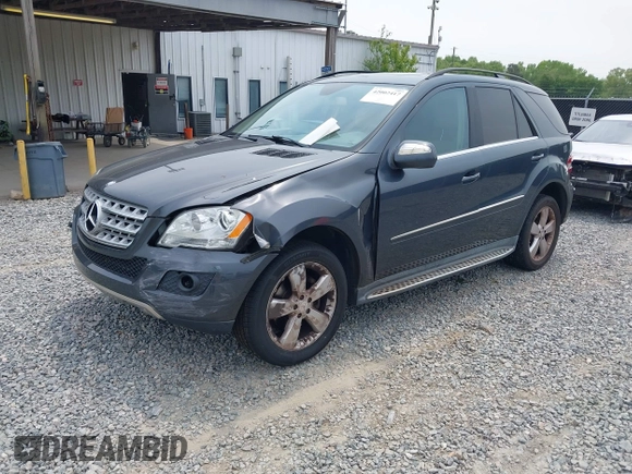 2010 Mercedes-Benz M 350 with VIN 4JGBB8GB5AA610752, listed as a IAAI auction lot 42002417 with 157,900 mi miles and . Bid and sale history available at DreamBid. Image 18.