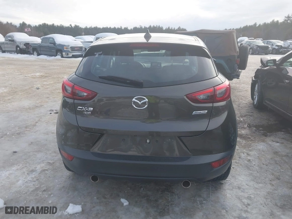 2018 Mazda CX-3 Sport with VIN JM1DKFB76J0316593, listed as a IAAI auction lot 41637015 with 29,998 mi miles. Bid and sale history available at carsss.com. Image 16.