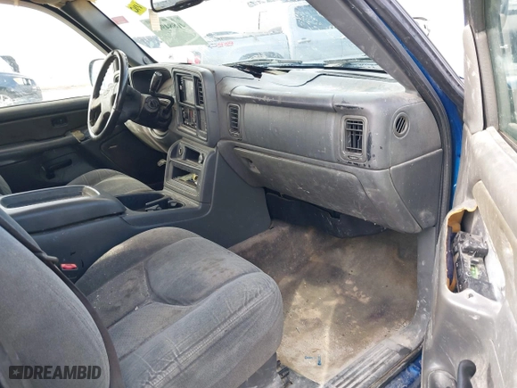 2003 Chevrolet Silverado 1500 LS with VIN 2GCEC19V031125512, listed as a IAAI auction lot 41884903 with 1 mi miles. Bid and sale history available at carsss.com. Image 5.