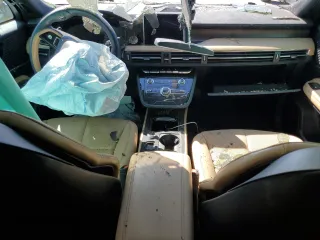 2022 Lincoln Corsair Reserve z VIN 5LMCJ2C94NUL21046, wystawiony jako Copart lot #50702365 z przebiegiem Nie podano mil oraz Szkoda całkowita • Salvage title. Historia ofert i sprzedaży dostępna na DreamBid. Obrazek 8.