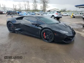 2019 Lamborghini Huracan z VIN ZHWUC1ZF0KLA11341, wystawiony jako Copart lot #54303435 z przebiegiem Nie podano mil oraz Szkody całkowita. Historia ofert i sprzedaży dostępna na DreamBid. Obrazek 4.