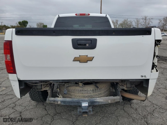 2008 Chevrolet Silverado 1500 Work Truck with VIN 1GCEK19C78Z269445, listed as a Copart auction lot 47772415 with 239,457 mi miles and Salvage Title. Bid and sale history available at carsss.com. Image 6.