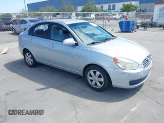 2006 Hyundai Accent GLS с VIN KMHCN46C86U023126, выставлен на аукционе IAAI как лот 42514585 с пробегом 150 008 миль миль и . История ставок и продаж доступна на DreamBid. Изображение 1.
