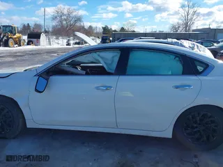2015 Nissan Altima 2.5 with VIN 1N4AL3AP7FC284376, listed as a IAAI auction lot 41654403 with 94,321 mi miles. Bid and sale history available at carsss.com. Image 15.