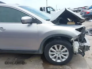 2008 Mazda CX-9 Touring z VIN JM3TB28A080156476, wystawiony jako IAAI lot #42244101 z przebiegiem 274 286 mil mil oraz . Historia ofert i sprzedaży dostępna na DreamBid. Obrazek 19.