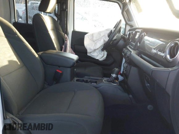 2021 Jeep Wrangler Unlimited Sahara with VIN 1C4HJXEG2MW827385, listed as a IAAI auction lot 41534476 with 29,489 mi miles and . Bid and sale history available at DreamBid. Image 5.