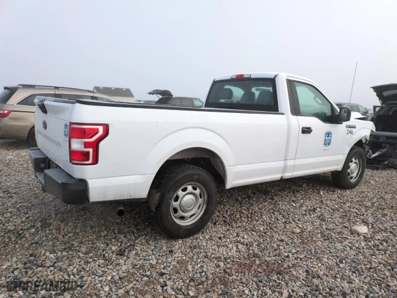 2019 Ford F-150 XL with VIN 1FTMF1CB9KKF27822, listed as a Copart auction lot 82123714 with 103,959 mi miles and Salvage Title. Bid and sale history available at carsss.com. Image 3.