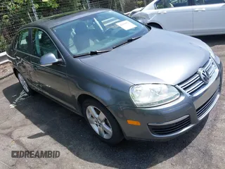 2008 Volkswagen Jetta SE с VIN 3VWRM71KX8M163068, выставлен на аукционе IAAI как лот 42193671 с пробегом 238 286 миль миль и . История ставок и продаж доступна на DreamBid. Изображение 1.