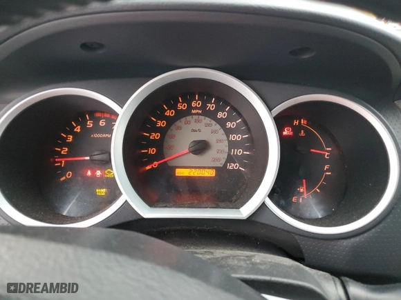 2005 Toyota Tacoma with VIN 5TEUU42NX5Z041121, listed as a Copart auction lot 83841474 with 220,040 mi miles and Salvage Title. Bid and sale history available at carsss.com. Image 9.