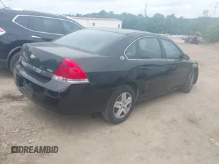 2008 Chevrolet Impala LS z VIN 2G1WB58K681216564, wystawiony jako IAAI lot #42288699 z przebiegiem 34 973 mil mil oraz . Historia ofert i sprzedaży dostępna na DreamBid. Obrazek 4.