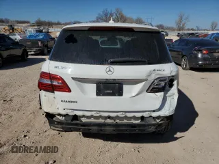 2015 Mercedes-Benz M 350 z VIN 4JGDA5HB8FA581991, wystawiony jako Copart lot #47315135 z przebiegiem 155 792 mil mil oraz Szkoda całkowita • Salvage title. Historia ofert i sprzedaży dostępna na DreamBid. Obrazek 6.