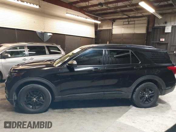 2023 Ford Explorer XLT with VIN 1FMSK8DHXPGC42017, listed as a IAAI auction lot 42009972 with 16,945 mi miles and . Bid and sale history available at DreamBid. Image 15.