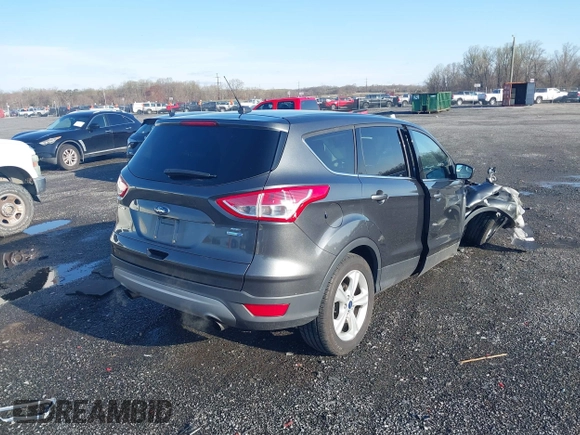 2016 Ford Escape SE with VIN 1FMCU9GX1GUB67636, listed as a IAAI auction lot 41929725 with 68,297 mi miles. Bid and sale history available at carsss.com. Image 4.